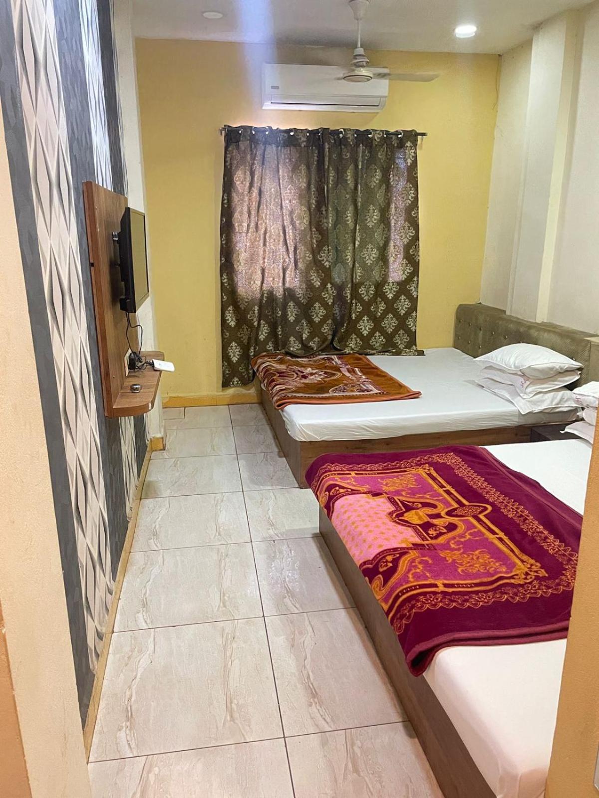 Hotel Amritam Inn Ujjain Exterior photo